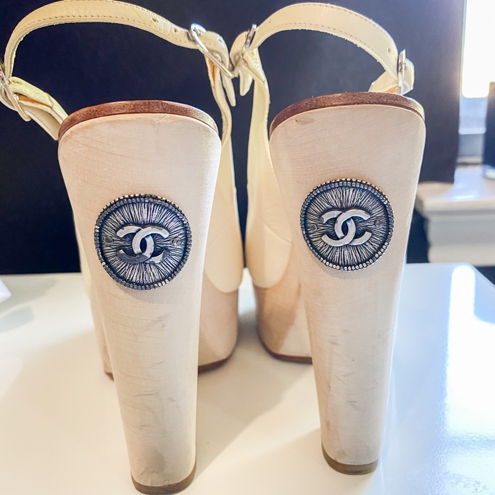 Chanel clog heels - Picture 2 of 4